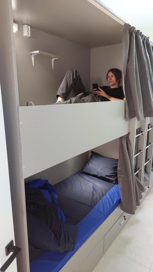 Check Inn Hostel Almaty Extérieur photo